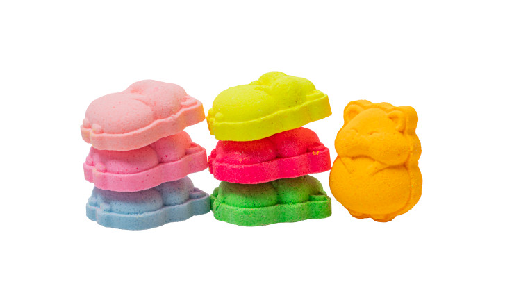 کوکتل پدیکور بی بی بمب _ طرح سنجاب آبرسان و خوشبو کننده ی پا