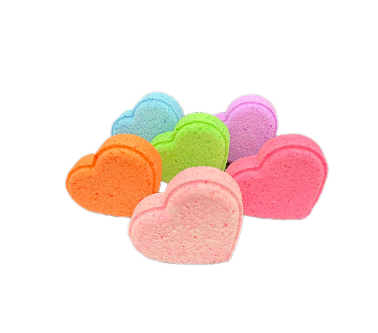 بمب حمام _ طرح قلب _60 گرمی _ مناسب پدیکور _ آبرسان و خوشبو کننده ی پا